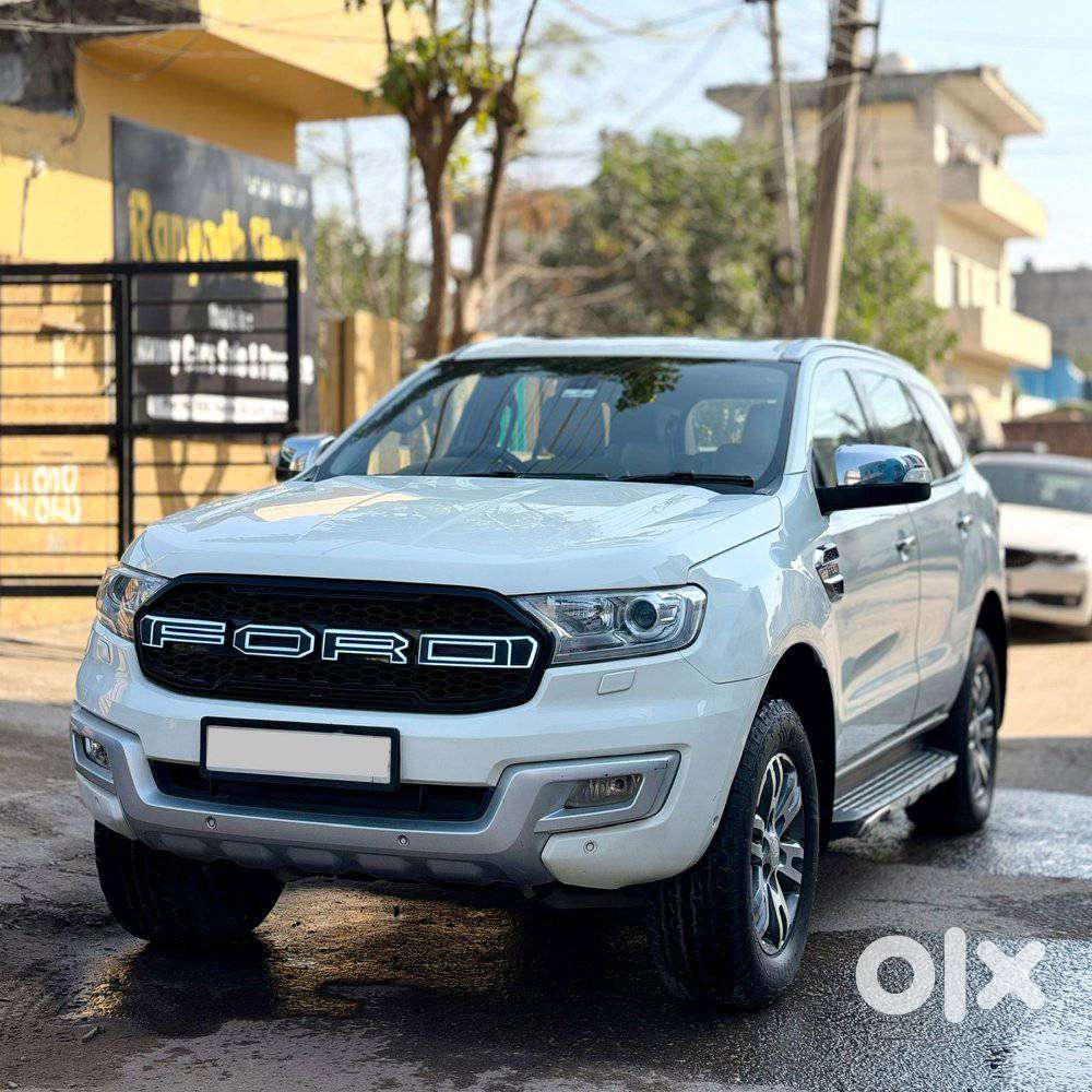 Ford Endeavour 3.2 Titanium At 4x4, 2016, Diesel