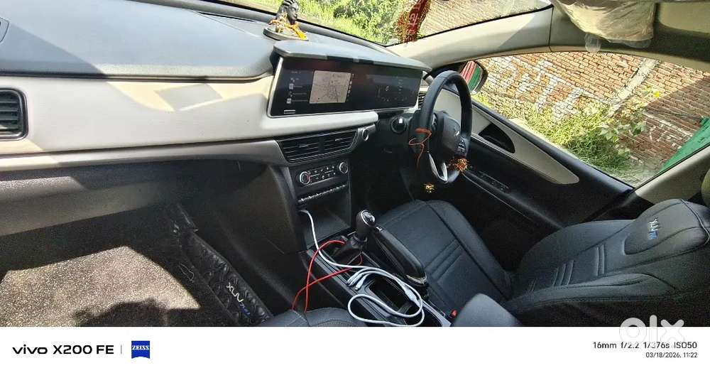 Mahindra Xuv700 2025 Diesel 5500 Km Driven