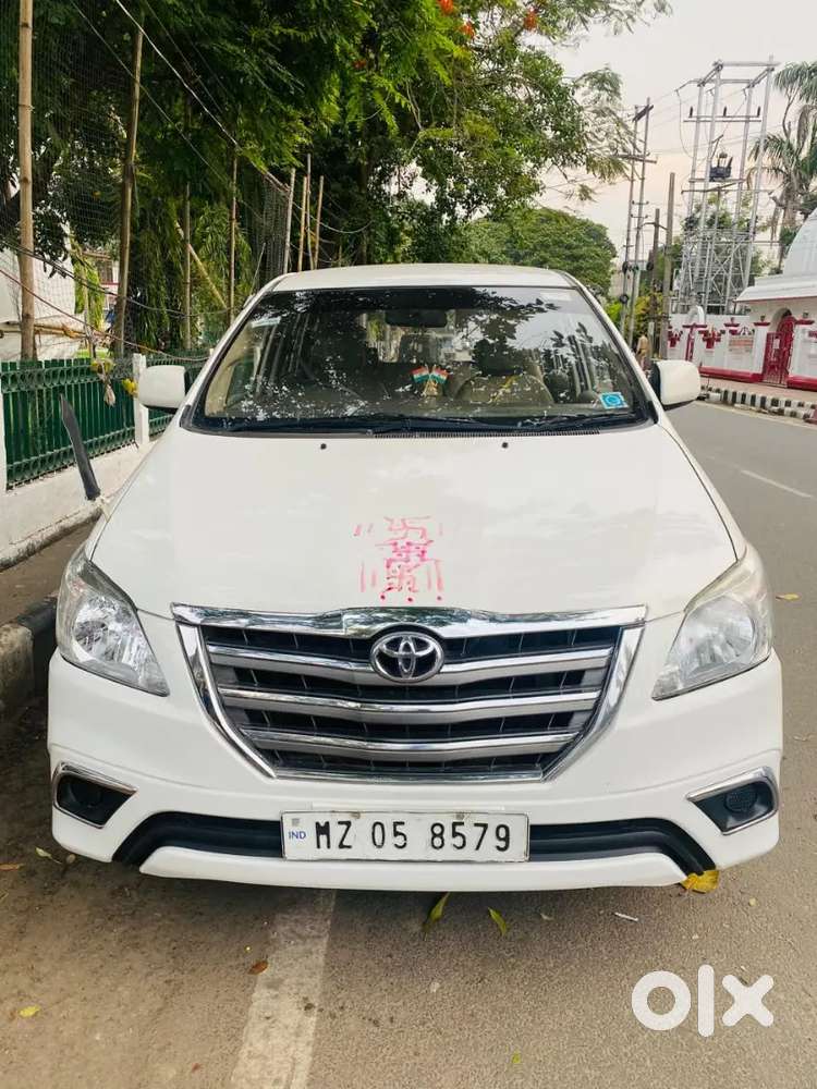 Toyota Innova 2013 Diesel 142000 Km Driven