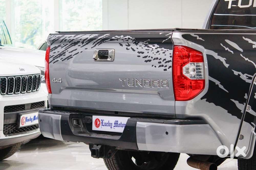 Toyota Tundra Twin Cabin, 2024, Petrol