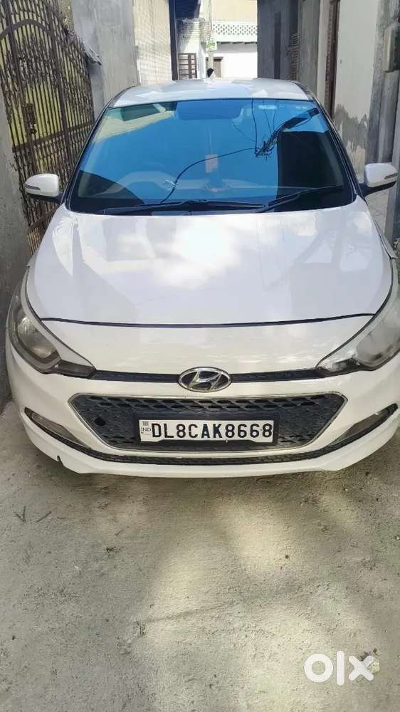 Hyundai I20 2015 Petrol Good Condition New Tyres