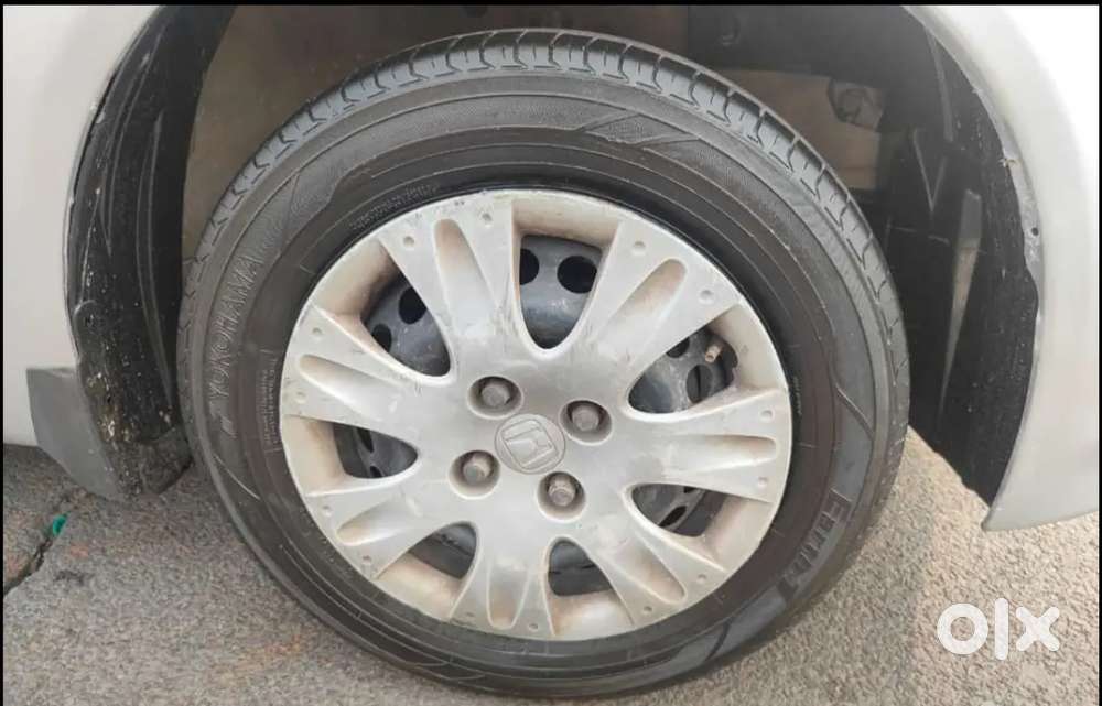 Honda Amaze 2015 Petrol Well Maintained