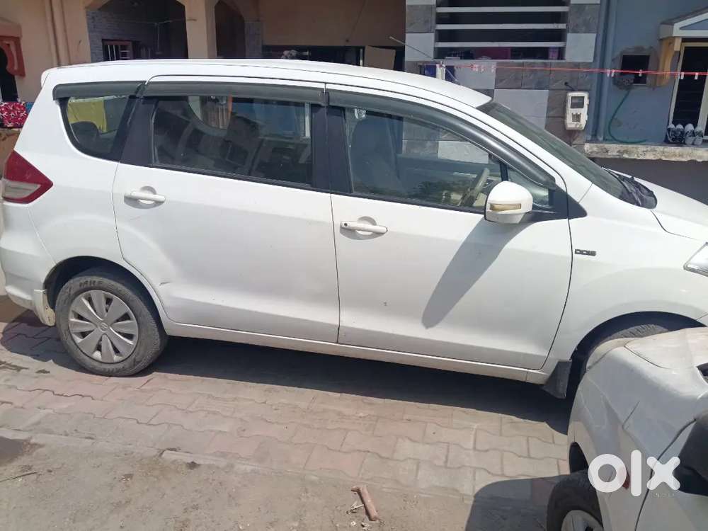 Maruti Suzuki Ertiga 2017