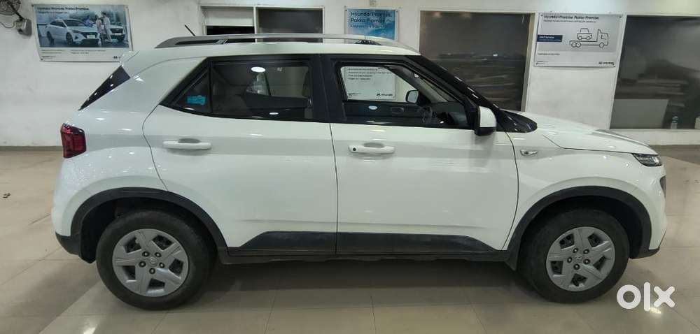 Hyundai Venue S 1.2 Petrol, 2019, Petrol