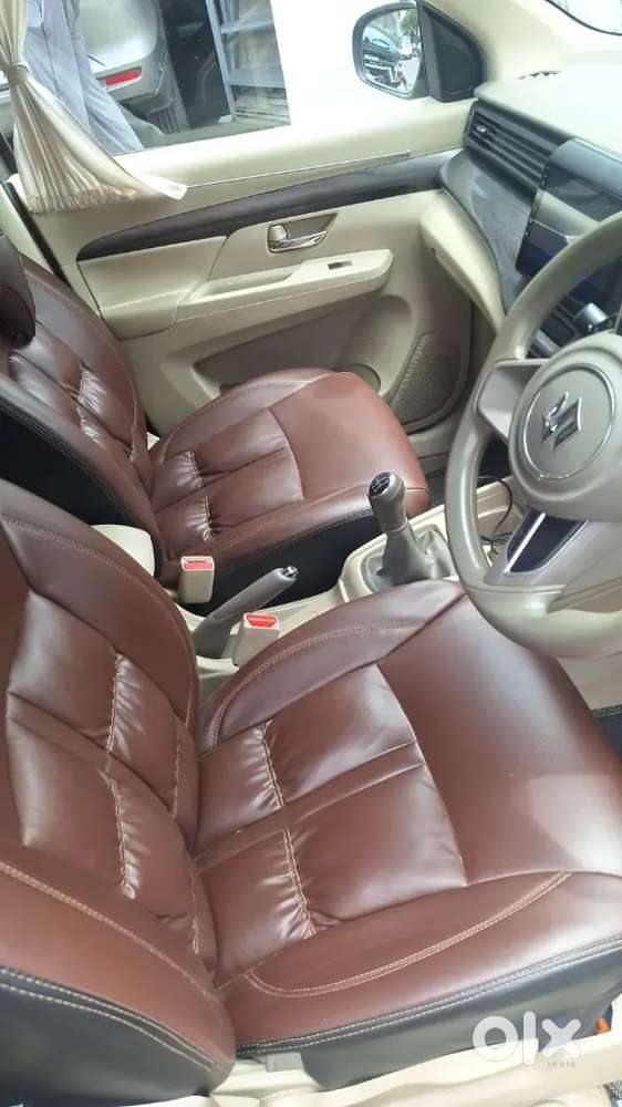 Maruti Suzuki Ertiga Zxi 2024 Cng