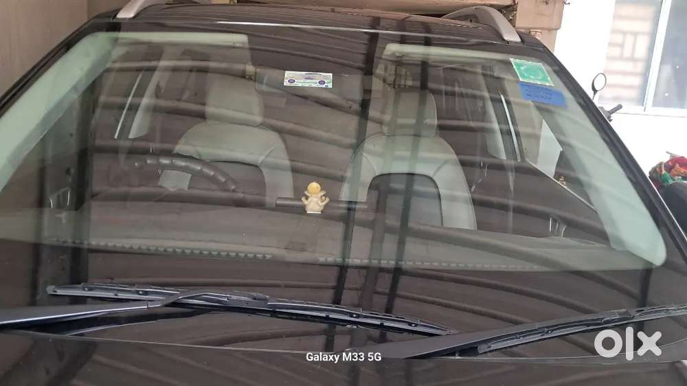 Hyundai Venue 2019 Petrol 28490 Km Driven