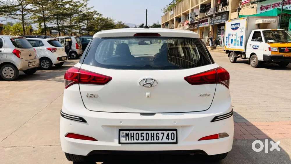 Hyundai I20 2017 Petrol 64000 Km Driven