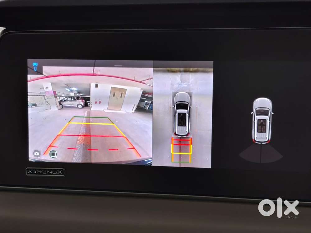 Mahindra Xuv700 2.0 Ax 7 Petrol At Luxury Pack Str, 2023, Petrol
