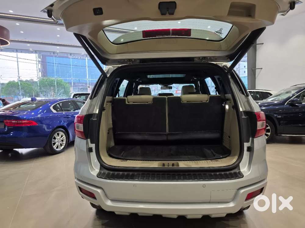 Ford Endeavour 3.2 Titanium At 4x4, 2017, Diesel
