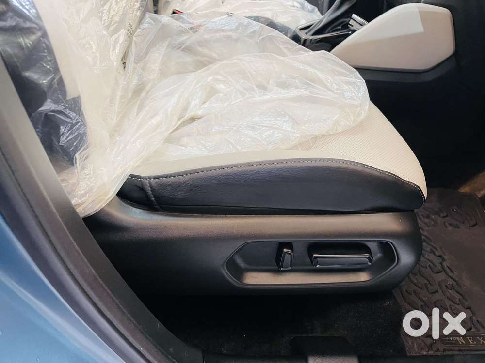 Maruti Suzuki Victoris Others, 2025, Petrol
