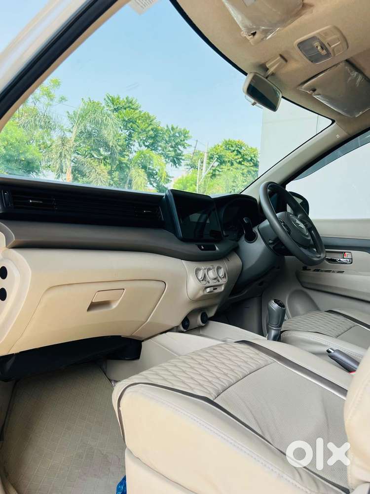 Maruti Suzuki Ertiga 1.5 Vxi, 2020, Petrol