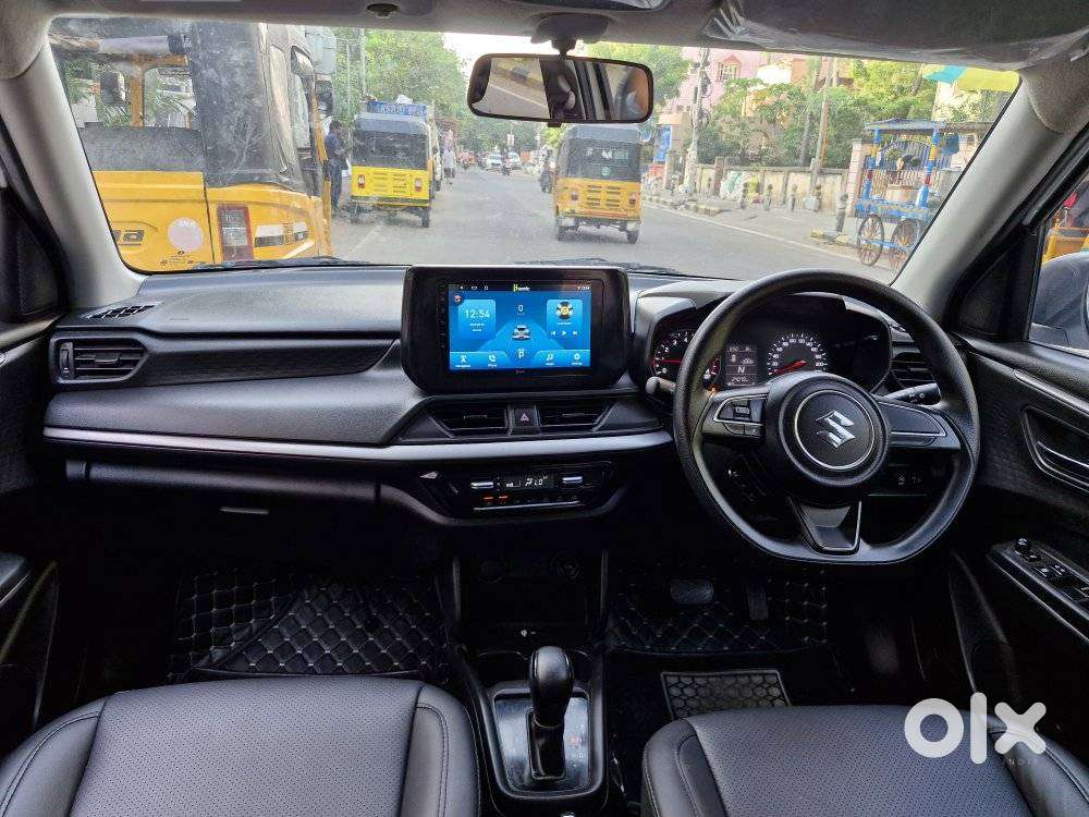 Maruti Suzuki New-gen Swift Zxi, 2025, Petrol