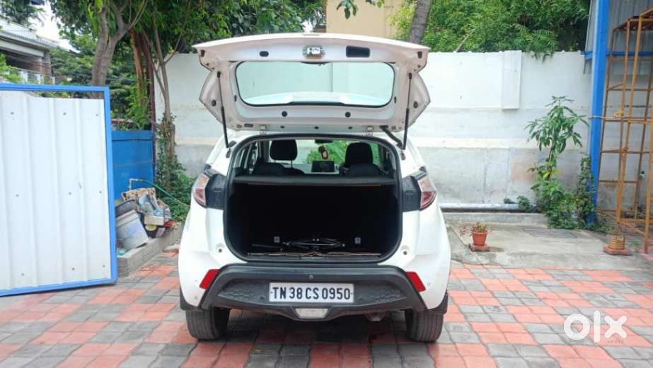 Tata Nexon 1.2 Revotron Xm, 2019, Diesel