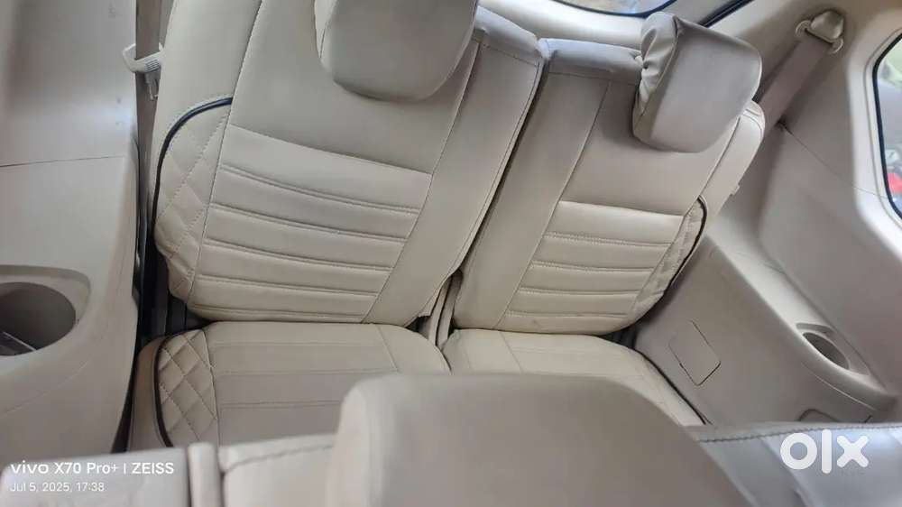 Maruti Suzuki Ertiga 2023 Cng & Hybrids 90000 Km Driven