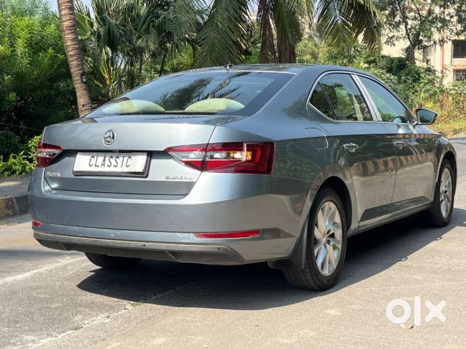 Skoda Superb L&k 2.0 Tdi At, 2018, Petrol