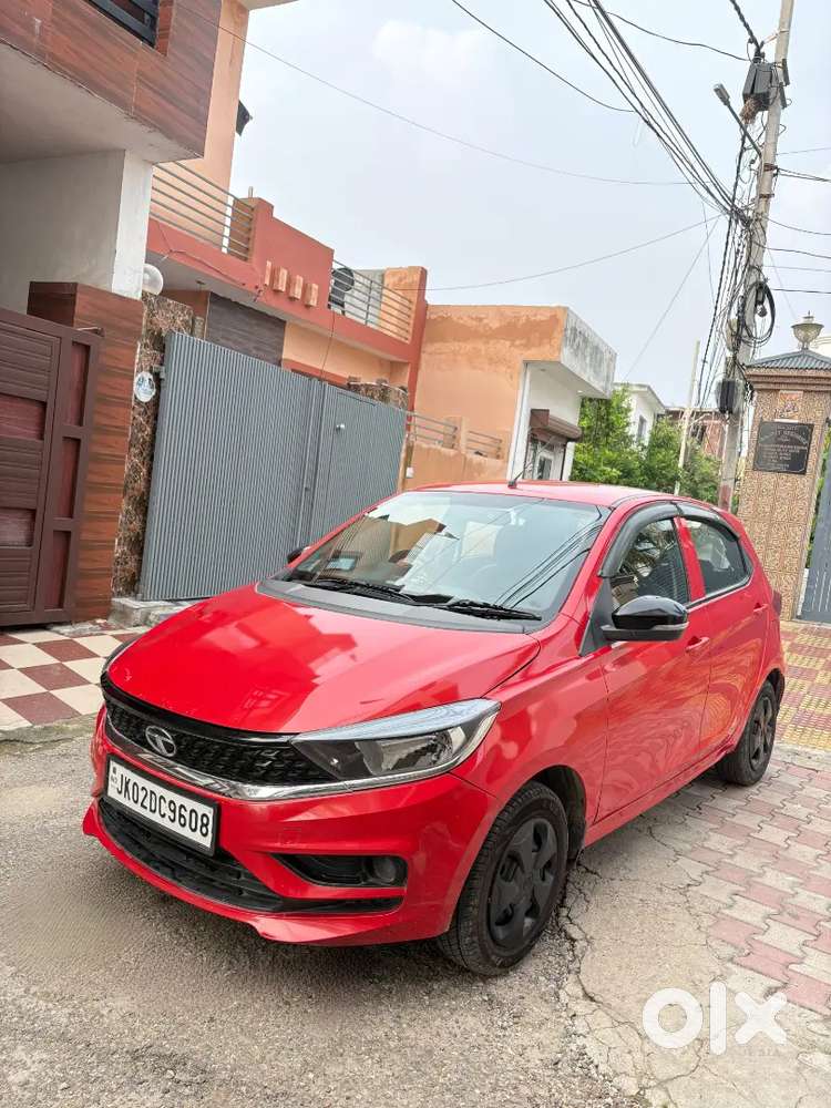 Tata Tiago Revotron Xt Optional 2023 Petrol In Mint Condition
