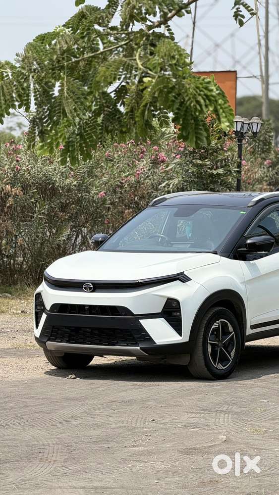 Tata Nexon Fearless Plus S 1.5 Revotorq Diesel 6 Amt Dt, 2023, Diese..