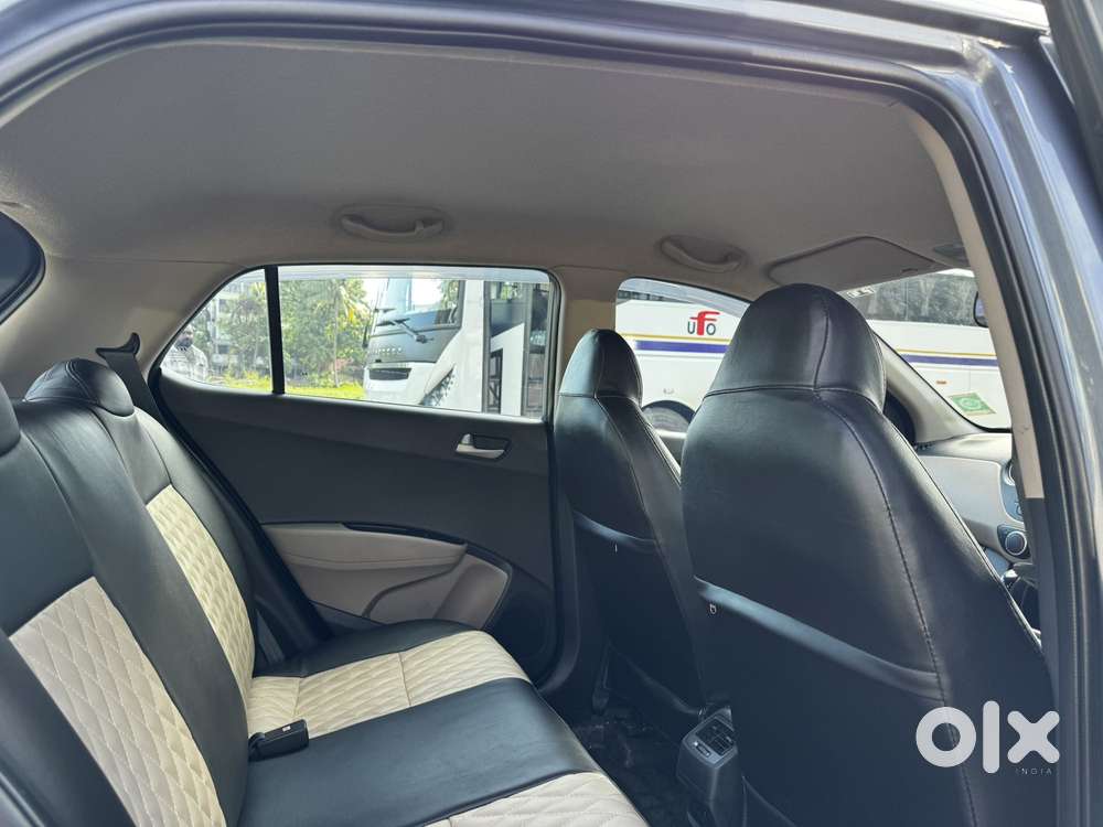 Hyundai Grand I10 At Sportz, 2014, Petrol