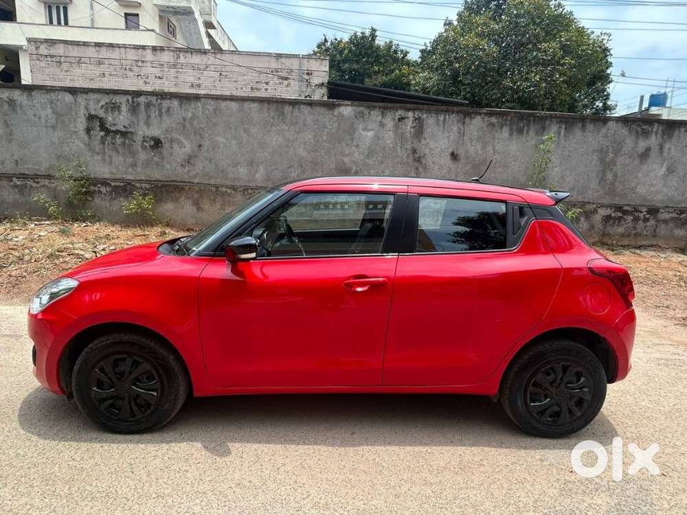 Maruti Suzuki Swift Vxi + Manual, 2023, Petrol