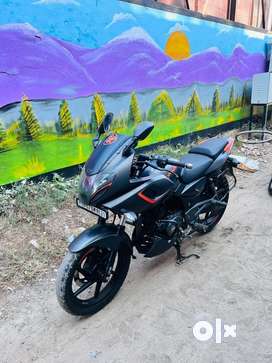 Second hand deals bajaj pulsar