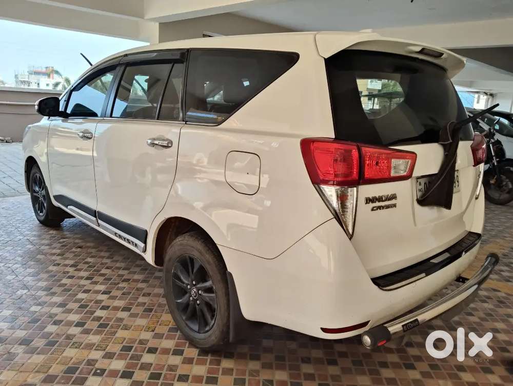 Toyota Innova Crysta 2019 Diesel 173000 Km Driven
