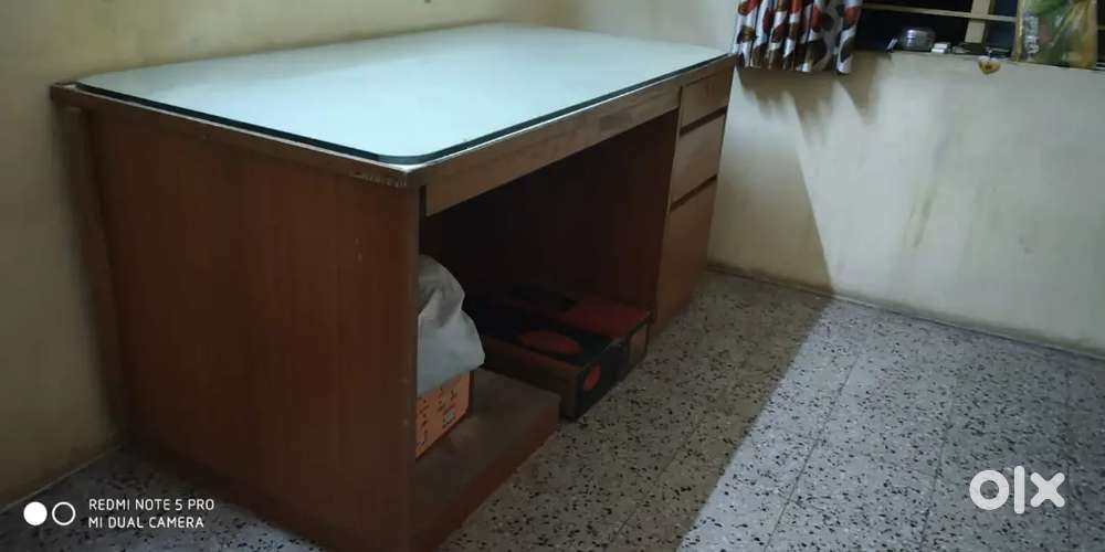 Computer Table