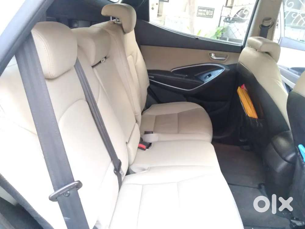 Hyundai Santa Fe (2016) Automatic (diesel)