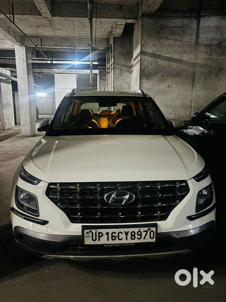 Hyundai Venue 2021 Petrol Well Maintained