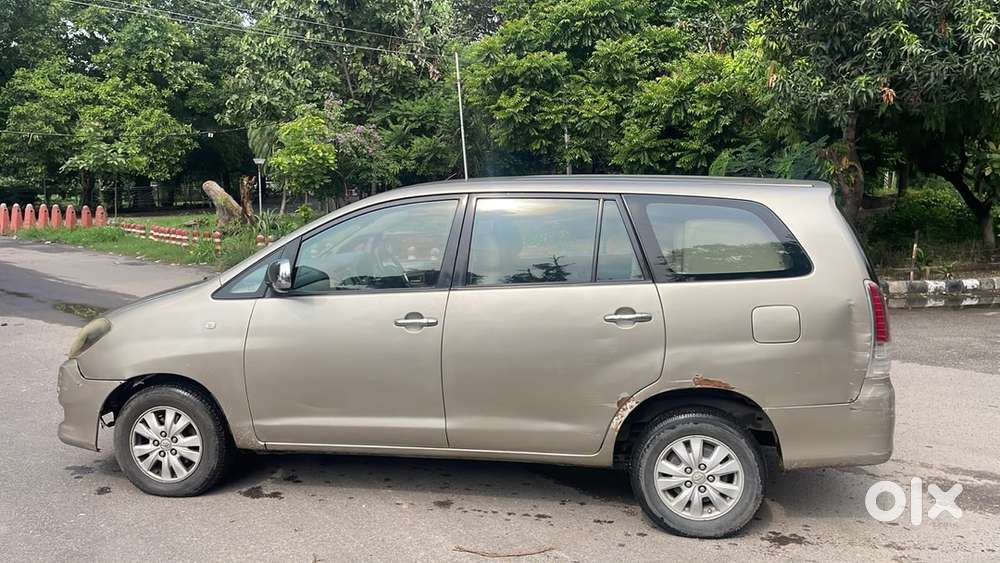 Toyota Innova Diesel 2010