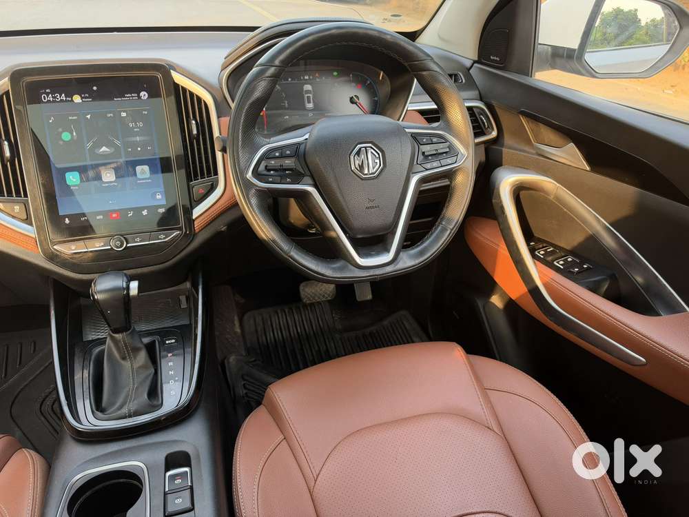 Mg Hector Plus Sharp Pro 1.5 Turbo Petrol Cvt 6 Str, 2021, Petrol