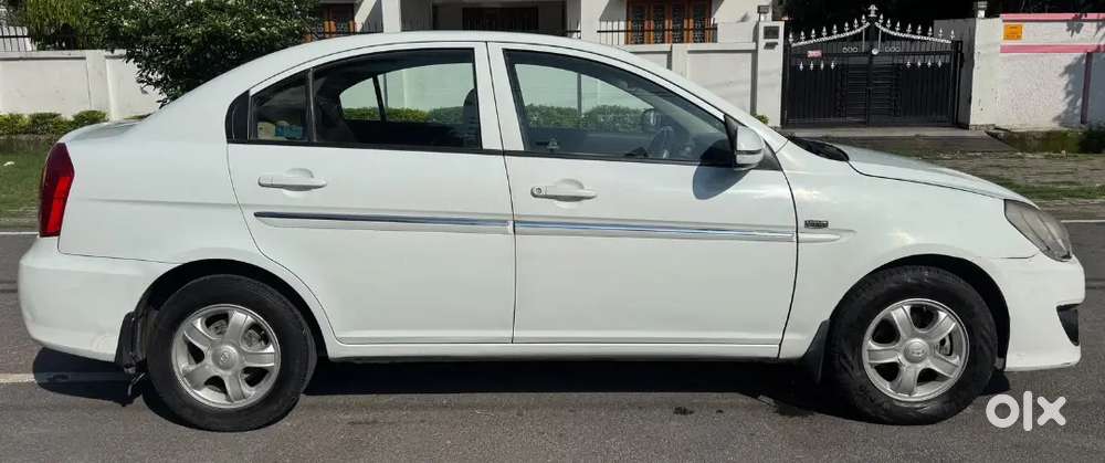 2011 Verna  Petrol Sx First Owner All Original
