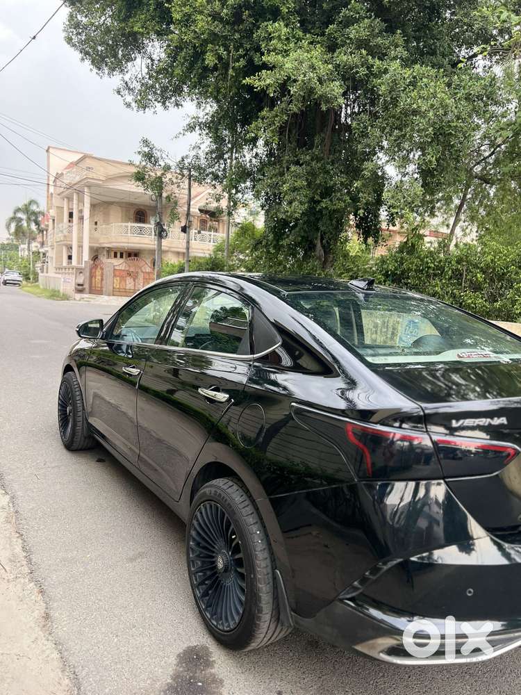 Hyundai Verna 1.5 Sx Vtvt, 2022, Petrol