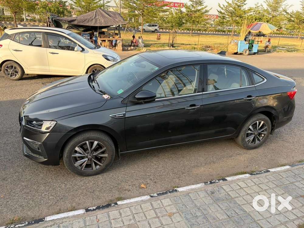 Skoda Slavia 1.5  (2022 December) Automatic