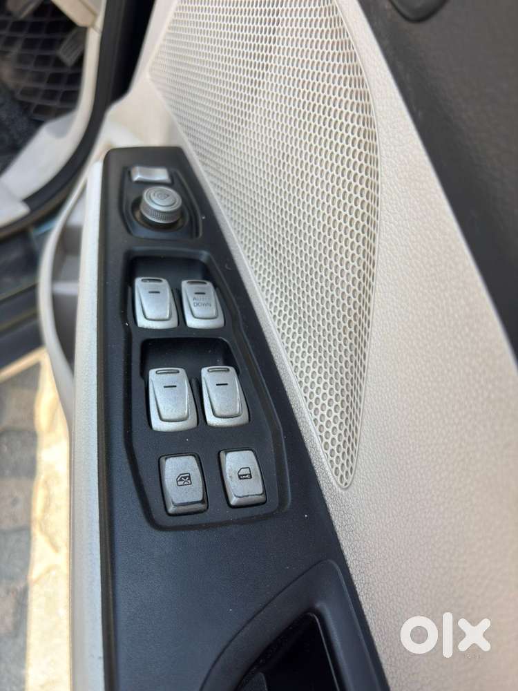 Mahindra Xuv300 W6 Diesel, 2019, Diesel