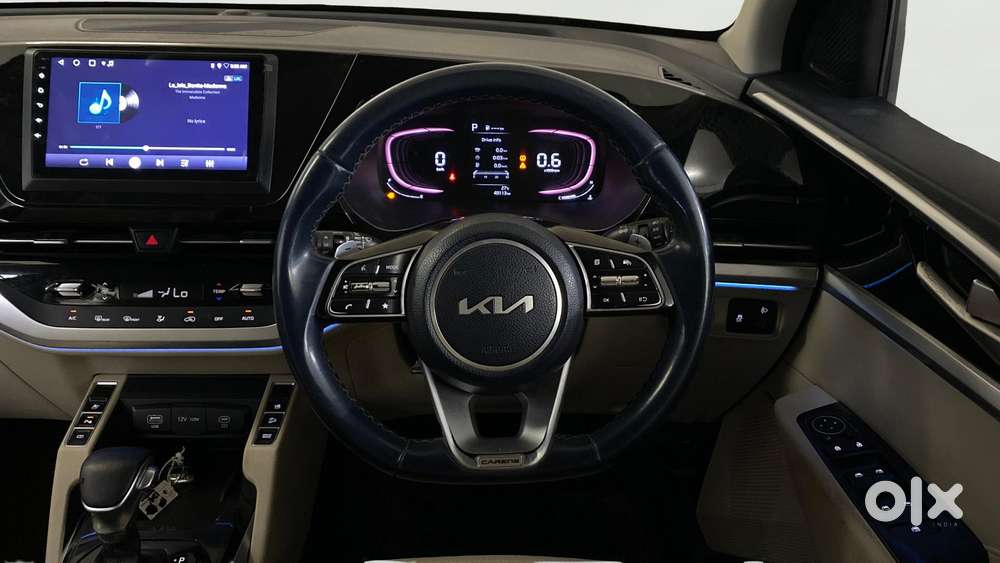 Kia Carens 1.4 Luxury Plus 6 Str, 2022, Petrol