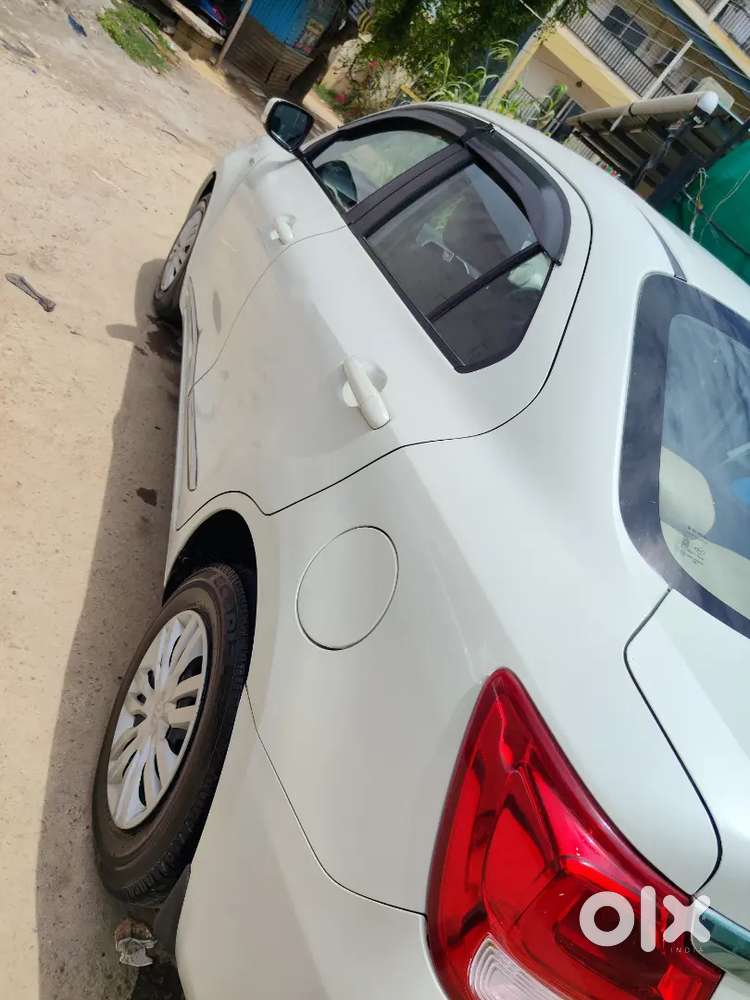 Maruti Swift Dzire 2017 Diesel, 43.5k Km 1st Owner  Excellent Conditio