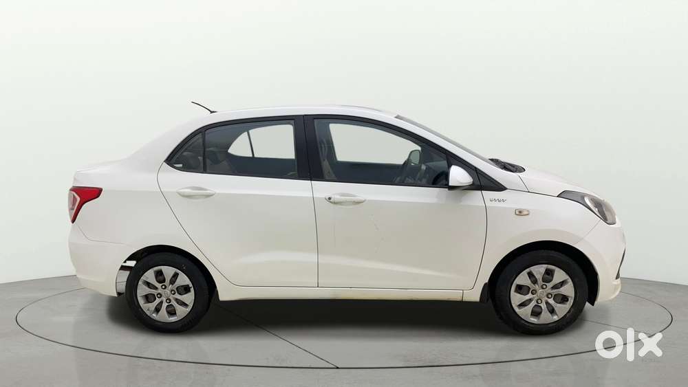 Hyundai Xcent Base 1.2, 2015, Cng & Hybrids