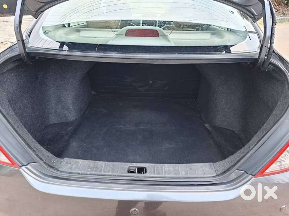 Nissan Sunny Xv Special Edition, 2015, Diesel