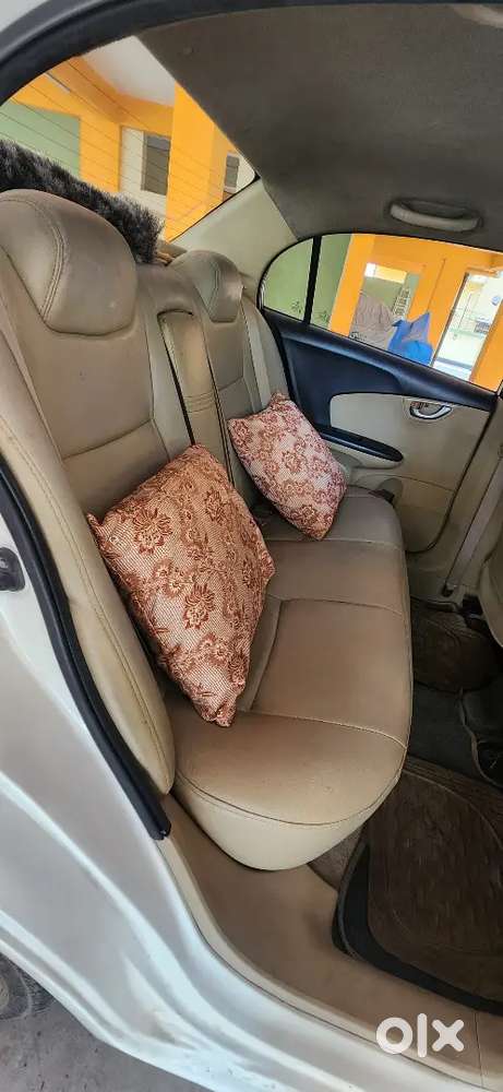 Honda Amaze 2015 Petrol 64200 Km Driven