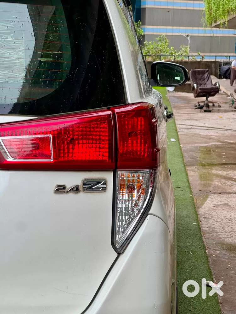 Toyota Innova Crysta [2020-ongoing] 2.4 Zx 7 Str, 2021, Diesel