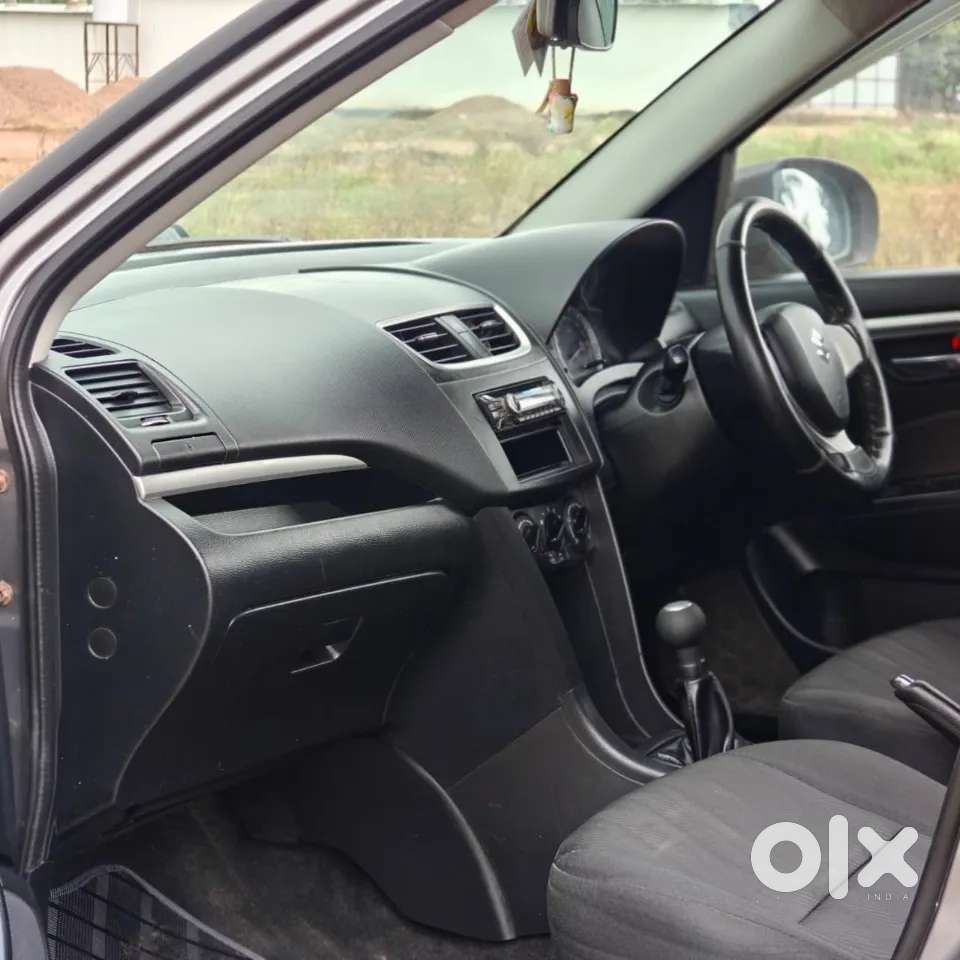 Maruti Suzuki Swift Vxi, 2012, Petrol