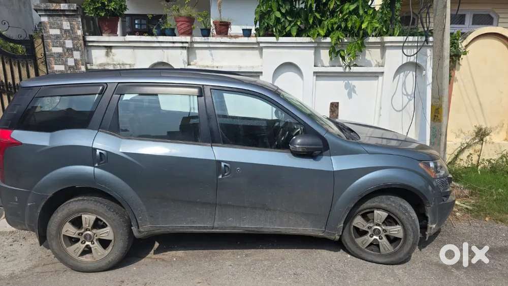 Mahindra Xuv500 2015 Fresh Condition. Each And Every Document Complete