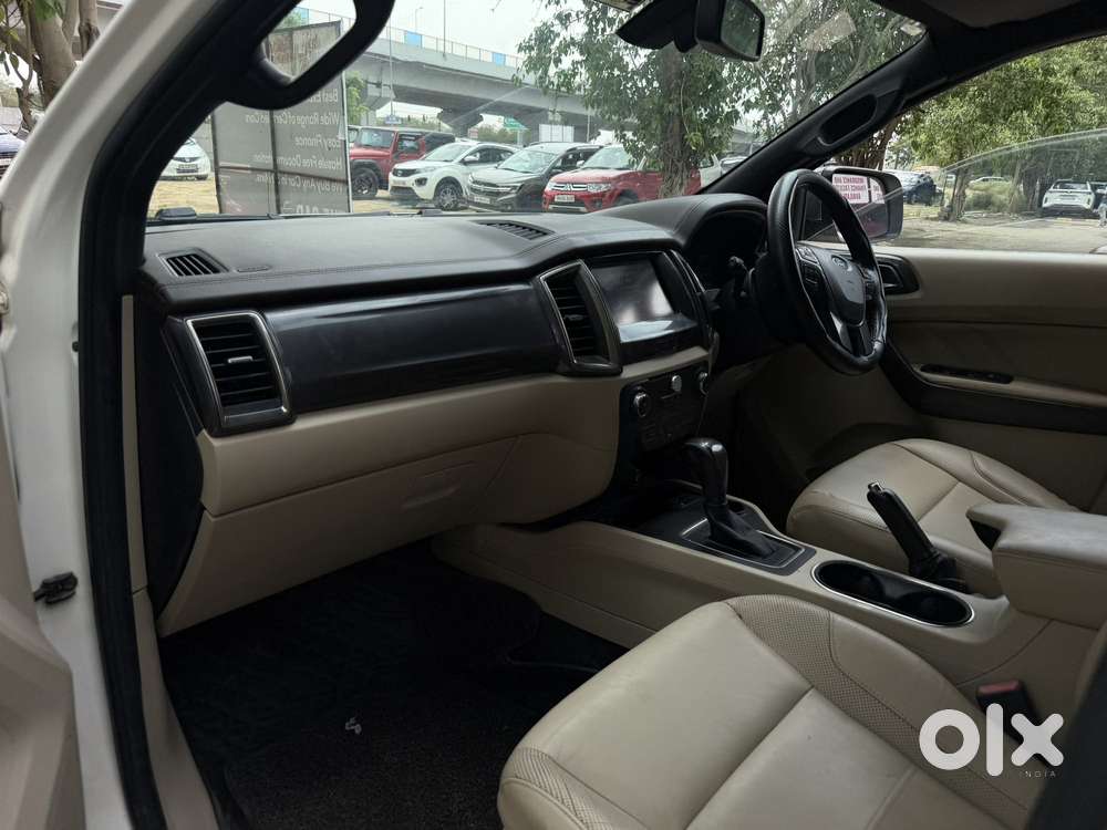 Ford Endeavour 2.2 Trend At 4x2, 2016, Diesel