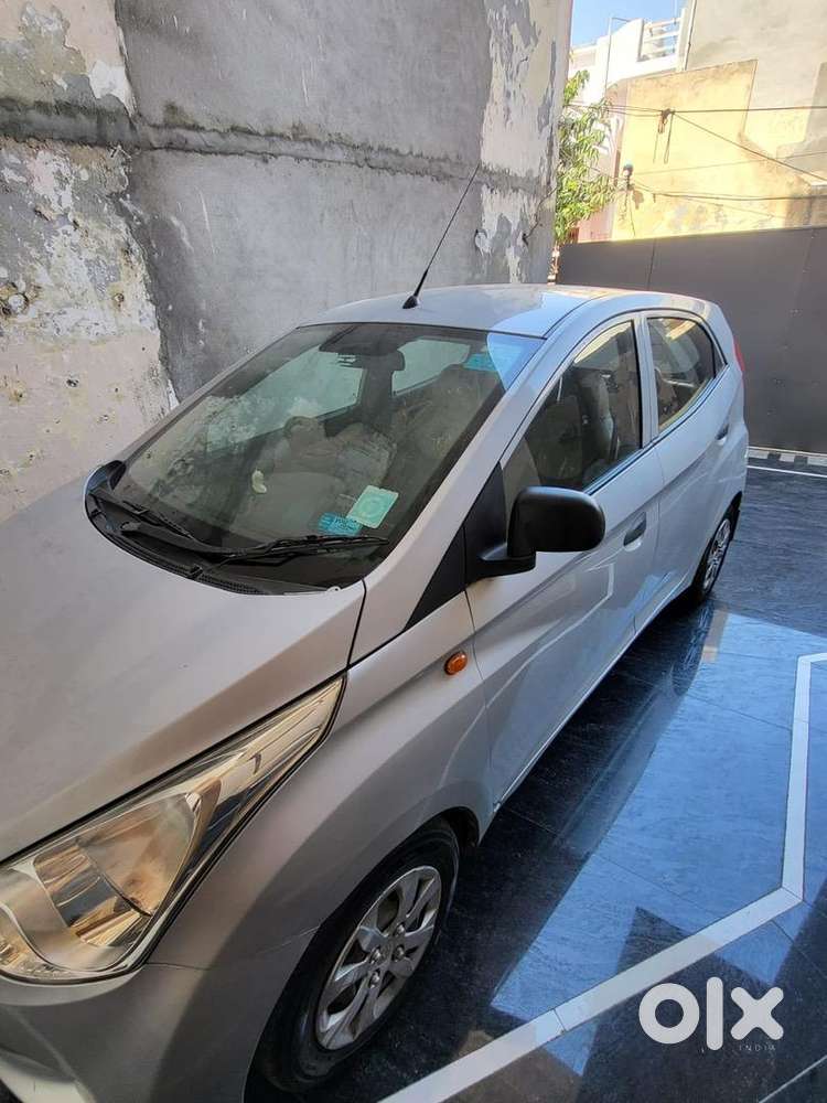 Hyundai Eon 2016 Petrol 72000 Km Driven