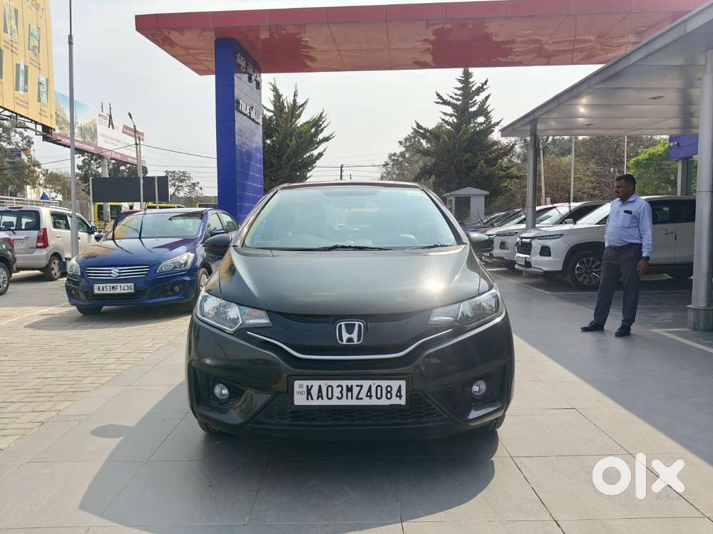 Honda Jazz V Mt Privilege, 2016, Petrol