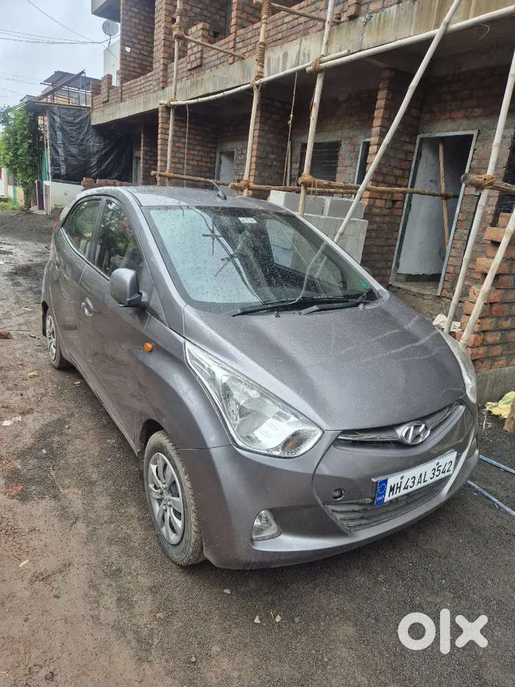 Hyundai Eon Sportz 2013 Airbag.  A Car  Purchased From Spinny,