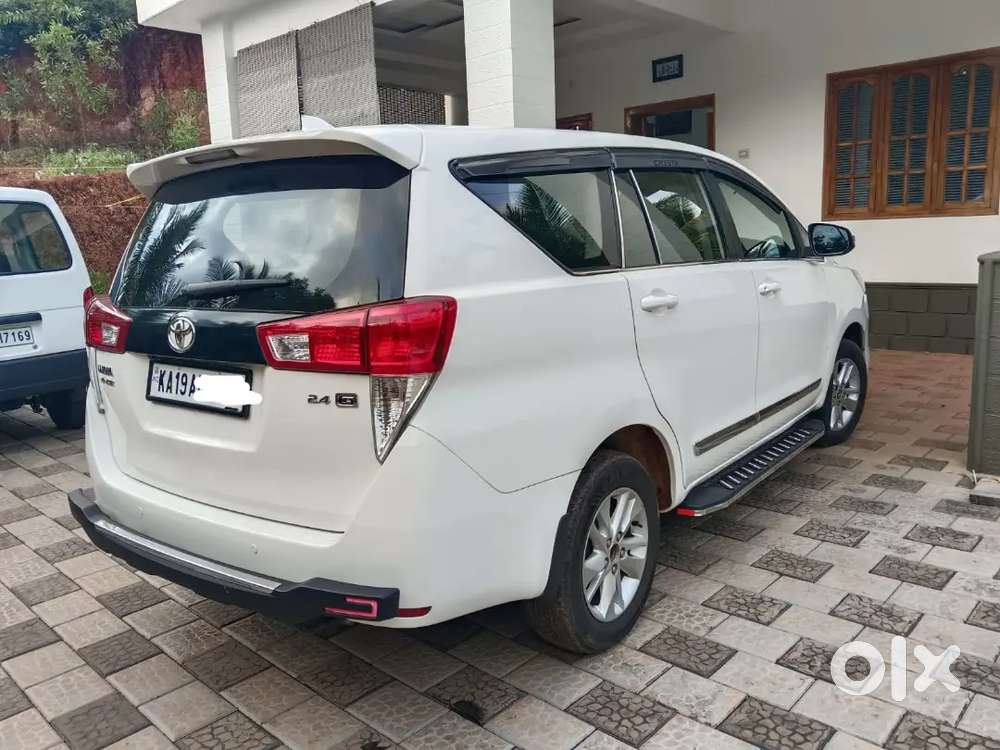 Toyota Innova Crysta Diesel 2017