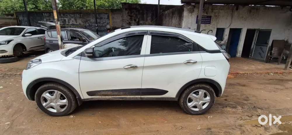 Tata Nexon 1.2 Revotron 2018