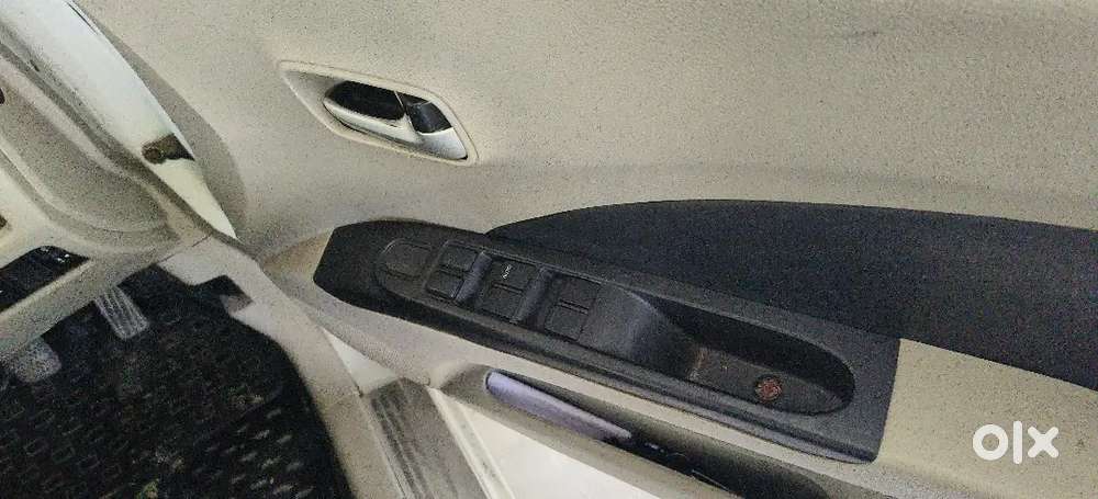 Maruti Suzuki Celerio Lxi(o) 2016