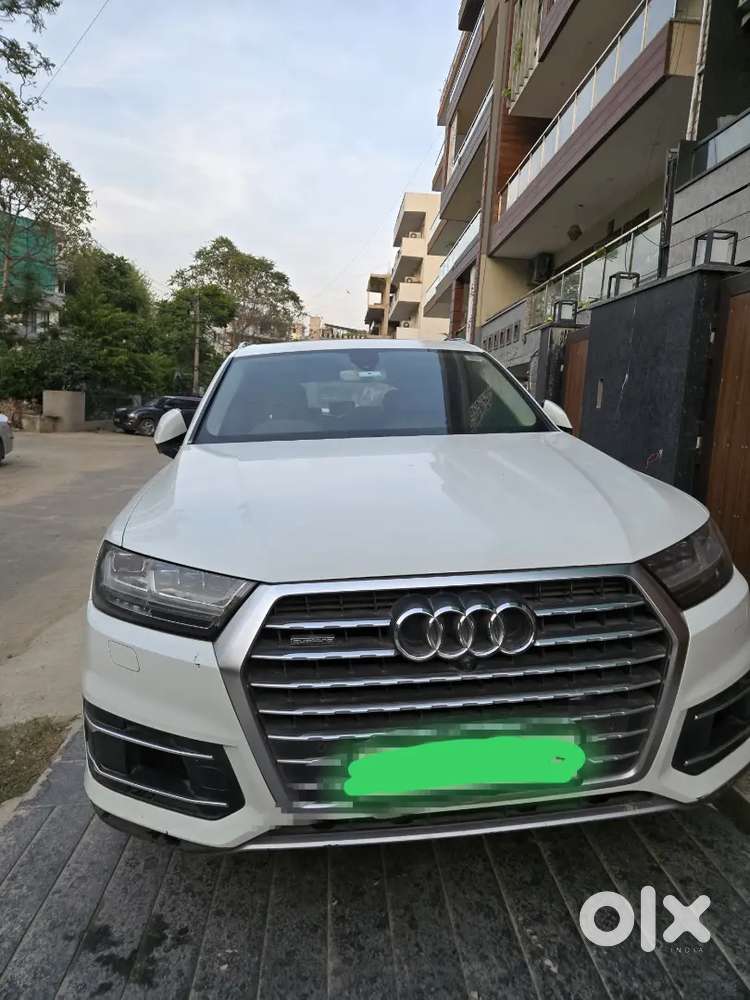 Audi Q7 At Best Price